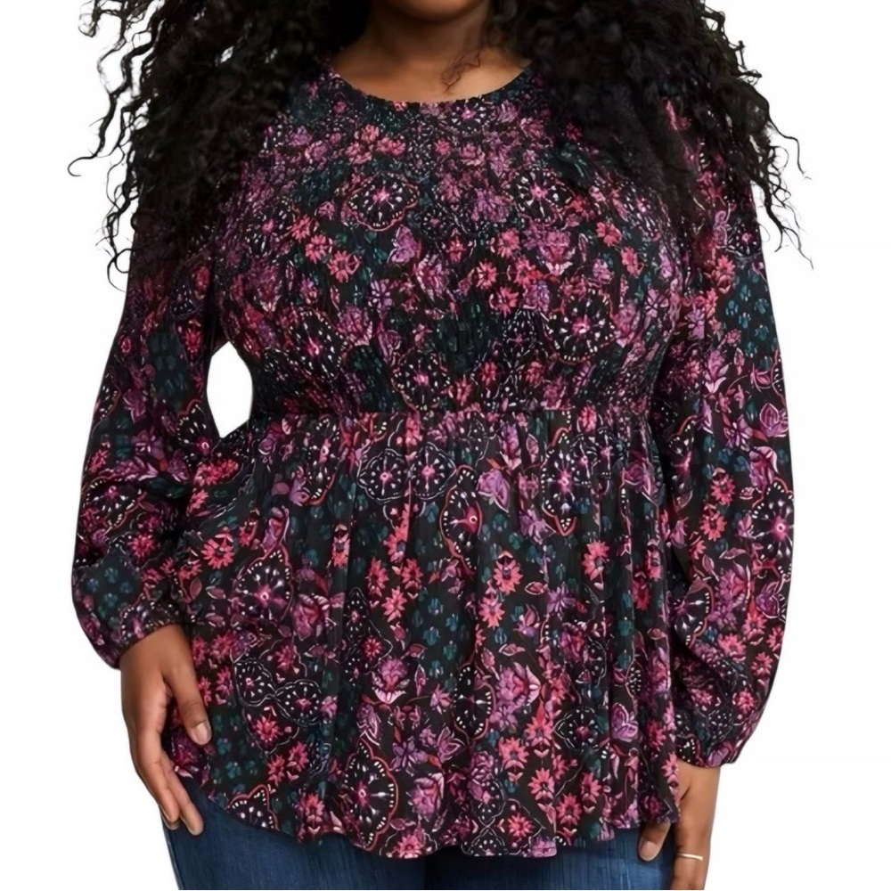 Torrid Smocked Blouse with Puff Sleeves Floral Pattern Stretch NWT 3X